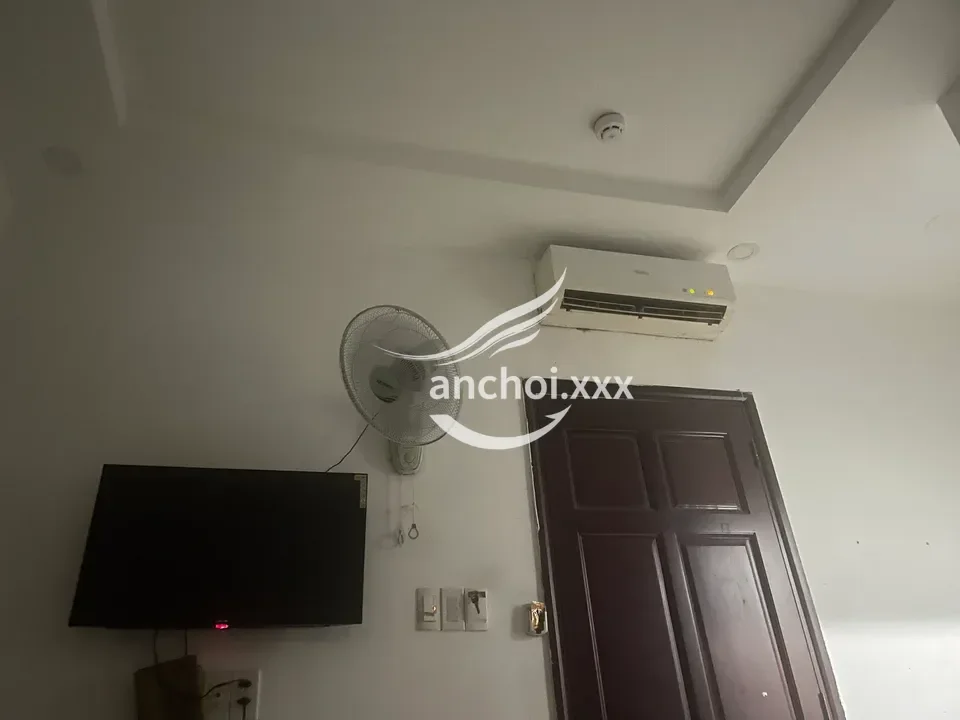 Ảnh checker khiphachanhung chụp khi gặp ❤️ Hương Giang ❤️ XINH DỄ THƯƠNG DỄ DÀNG LÊN ĐỈNH CÙNG EM (ảnh 1/2)