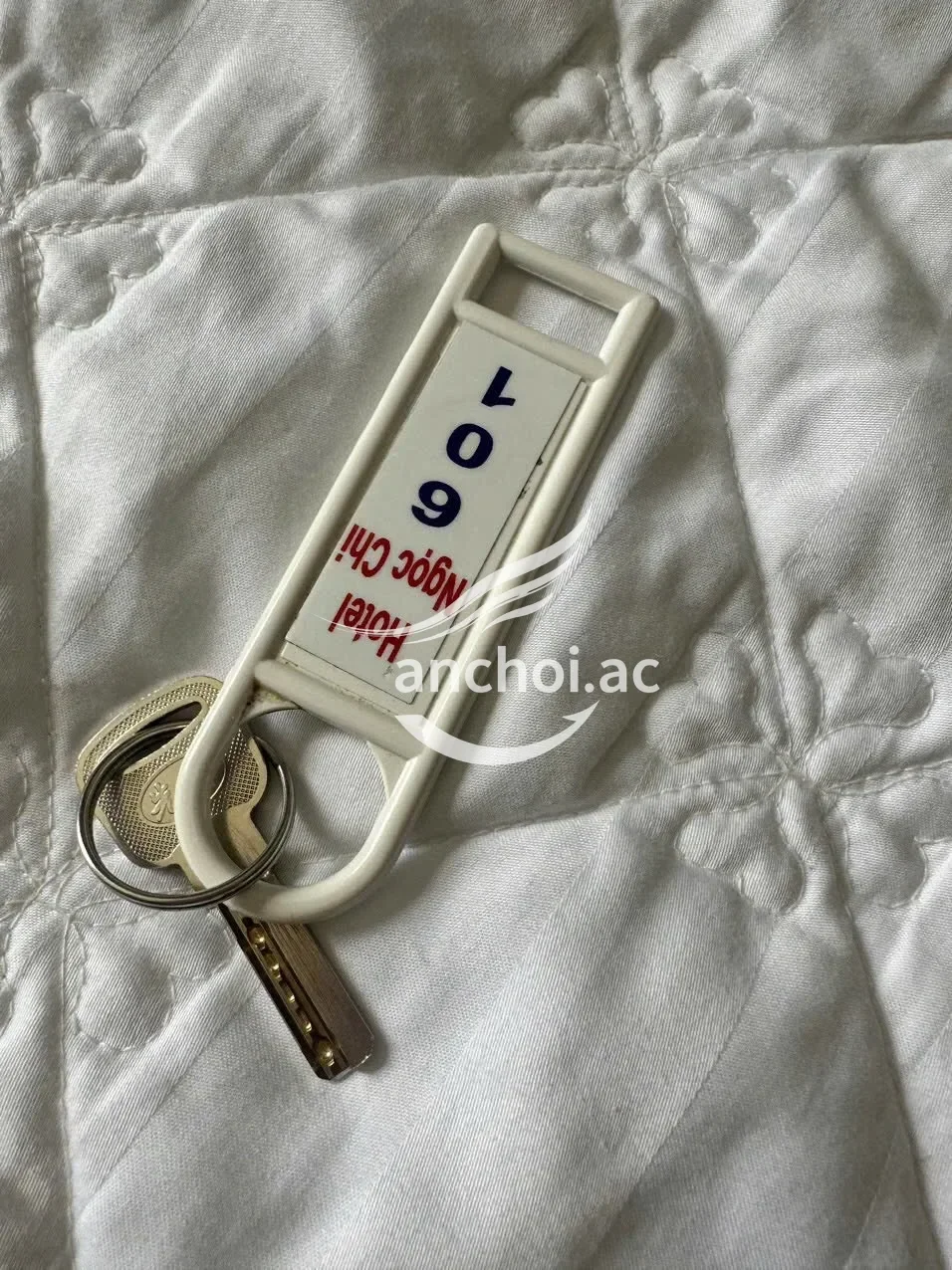 Ảnh checker khangnha chụp khi gặp HUYỀN RUBY HOT GIRL LẦN ĐẦU LÊN SÓNG (ảnh 1/4)