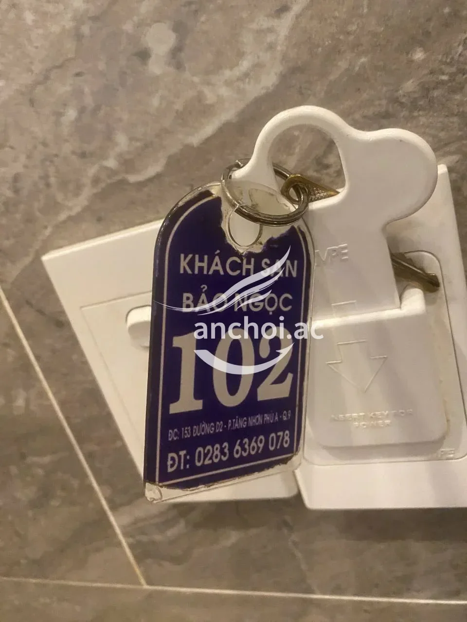 Ảnh checker Trends vip chụp khi gặp Bé Linh Đan mặt đẹp vú to xinh  (ảnh 2/5)