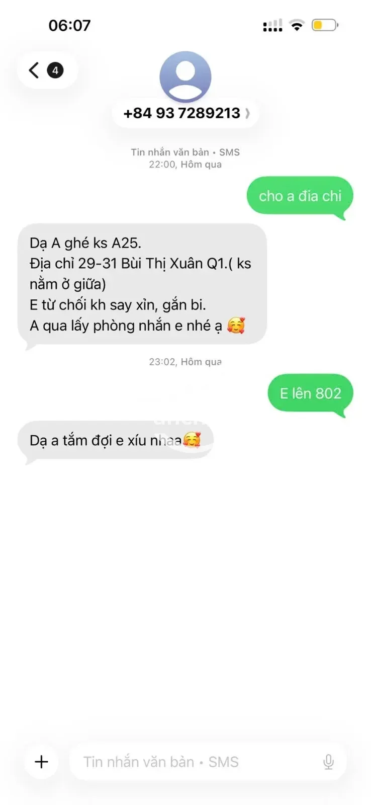 Ảnh checker hungcuongcuong chụp khi gặp LINH MIU Chiếc lưỡi đẳng cấp sever gaigu (ảnh 2/4)