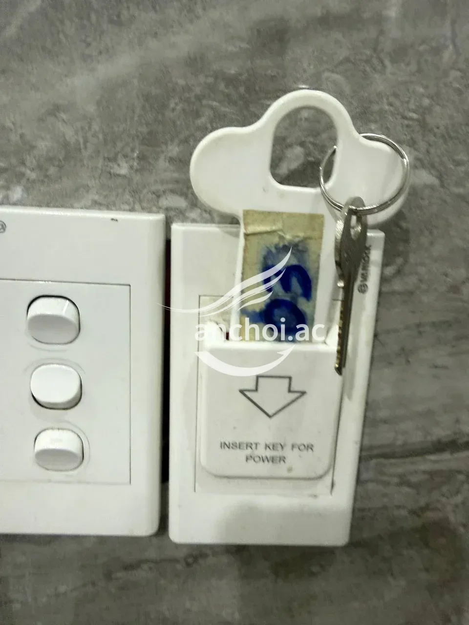 Ảnh checker Lửa Trắng chụp khi gặp Bé Linh Đan mặt đẹp vú to xinh  (ảnh 2/5)