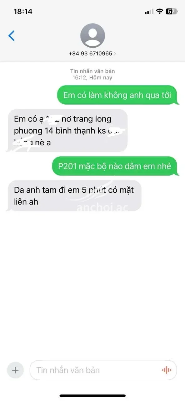 Ảnh checker Hieuruoi chụp khi gặp  Trang  Mun 168cm – Dâm nữ xinh trắng vú to, tình cảm nhiệt tình (ảnh 2/4)