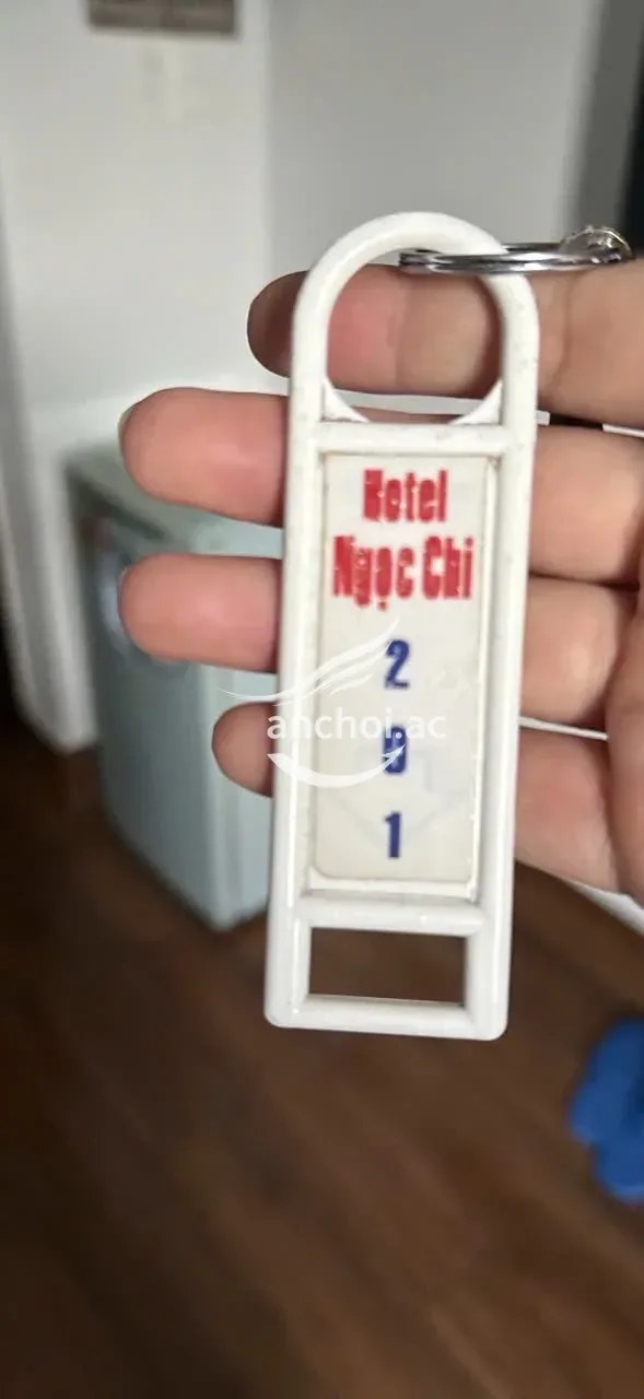 Ảnh checker tuantuanquy chụp khi gặp HUYỀN RUBY HOT GIRL LẦN ĐẦU LÊN SÓNG (ảnh 5/5)