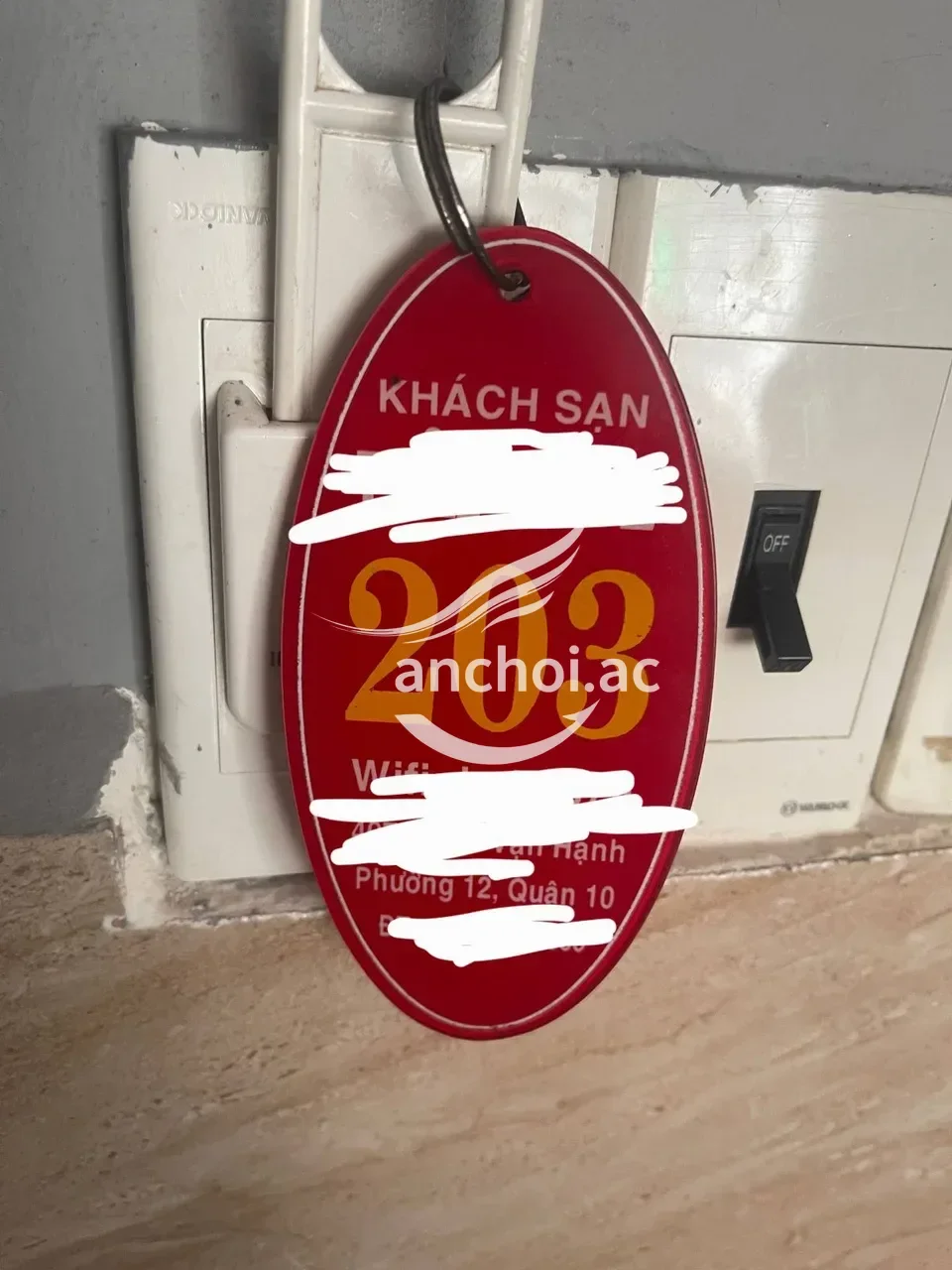 Ảnh checker Xuân tóc đỏ chụp khi gặp HẠNH MIE HÀNG CHẤT GIÁ THẬT NGON BỔ RẺ (ảnh 4/5)