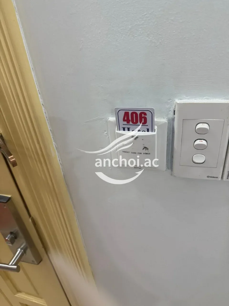 Ảnh checker Triệu Phú chụp khi gặp VÂN ANH - DA TRẮNG - DÁNG XINH - CHIỀU KHÁCH HẾT MÌNH (ảnh 3/4)