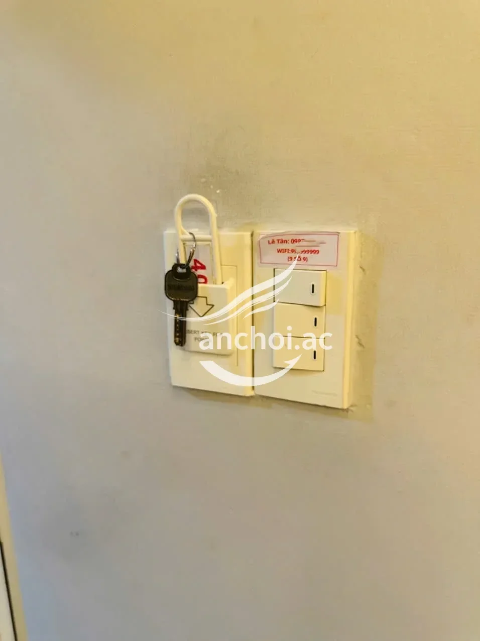 Ảnh checker hovanvan chụp khi gặp 2k8 LINH MIU mũm mĩm GHỆ NON MIỀN TÂY (ảnh 1/3)