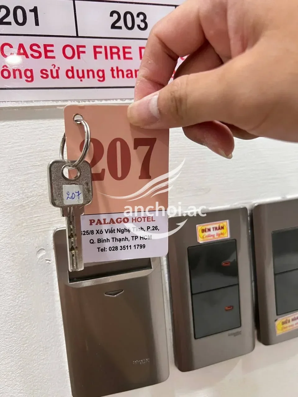 Ảnh checker ngahonghanh chụp khi gặp LINH MIU Chiếc lưỡi đẳng cấp sever gaigu (ảnh 3/4)