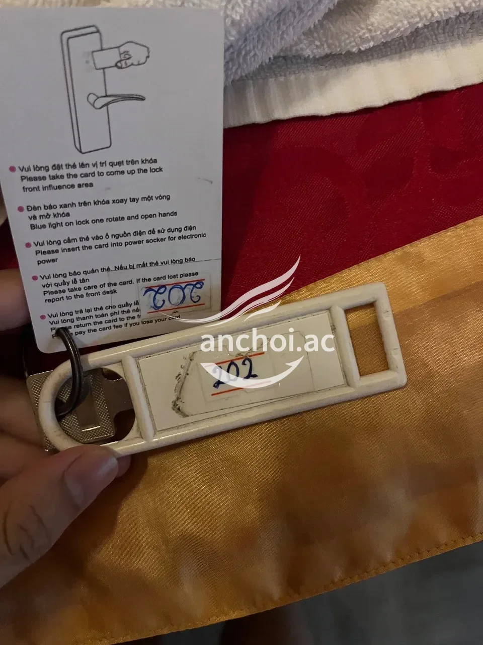 Ảnh checker Anhdeptrai0 chụp khi gặp ELY CÔ BÉ MINHON DÂM ĐÃNG XINH XẮN NÓI CHUYỆN VUI VẺ (ảnh 1/4)