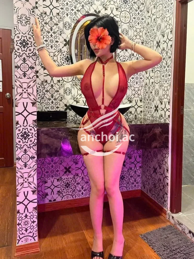 Ảnh checker Beckham chụp khi gặp  HÀ LINH - - XINH SANG GỢI TÌNH - VÚ TO BODY ĐẸP - KỸ NĂNG LÀM TÌNH CUỐN HÚT (ảnh 2/5)