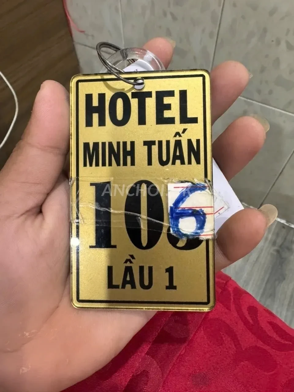 Ảnh checker YÊU GÁI ĐẸP chụp khi gặp NGA 2k5 EM XINH NGON NGOAN (ảnh 4/5)