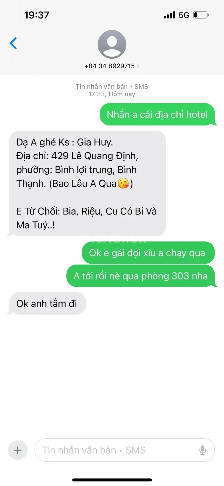 Ảnh checker Mạc cáo chụp khi gặp Quỳnh Anh_siêu mẫu vô cùng xinh đẹp với quả body căng đét  (ảnh 3/5)