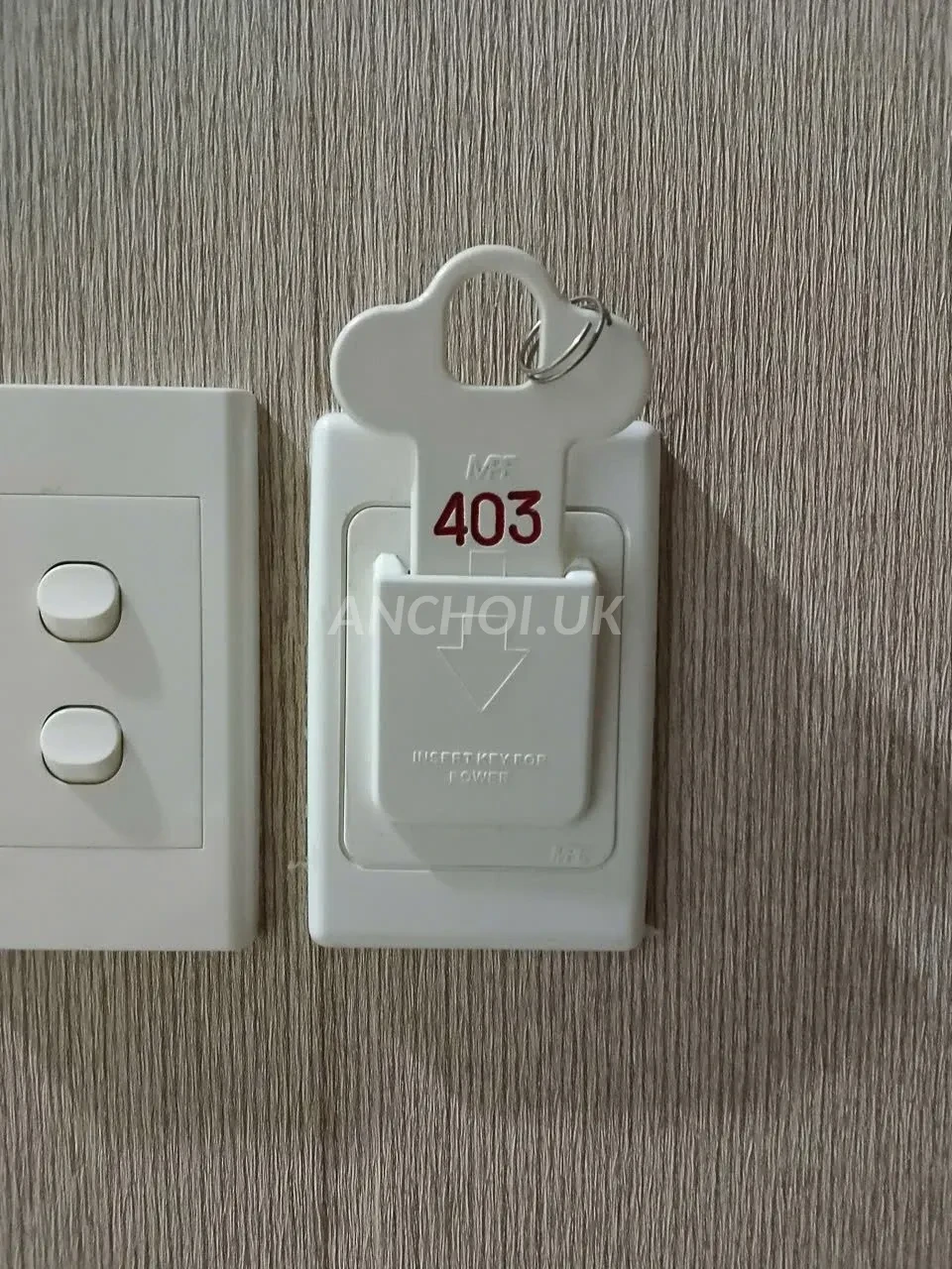 Ảnh checker Lekuquang chụp khi gặp Anh thư sexy cân mọi cuộc chơi (ảnh 2/4)