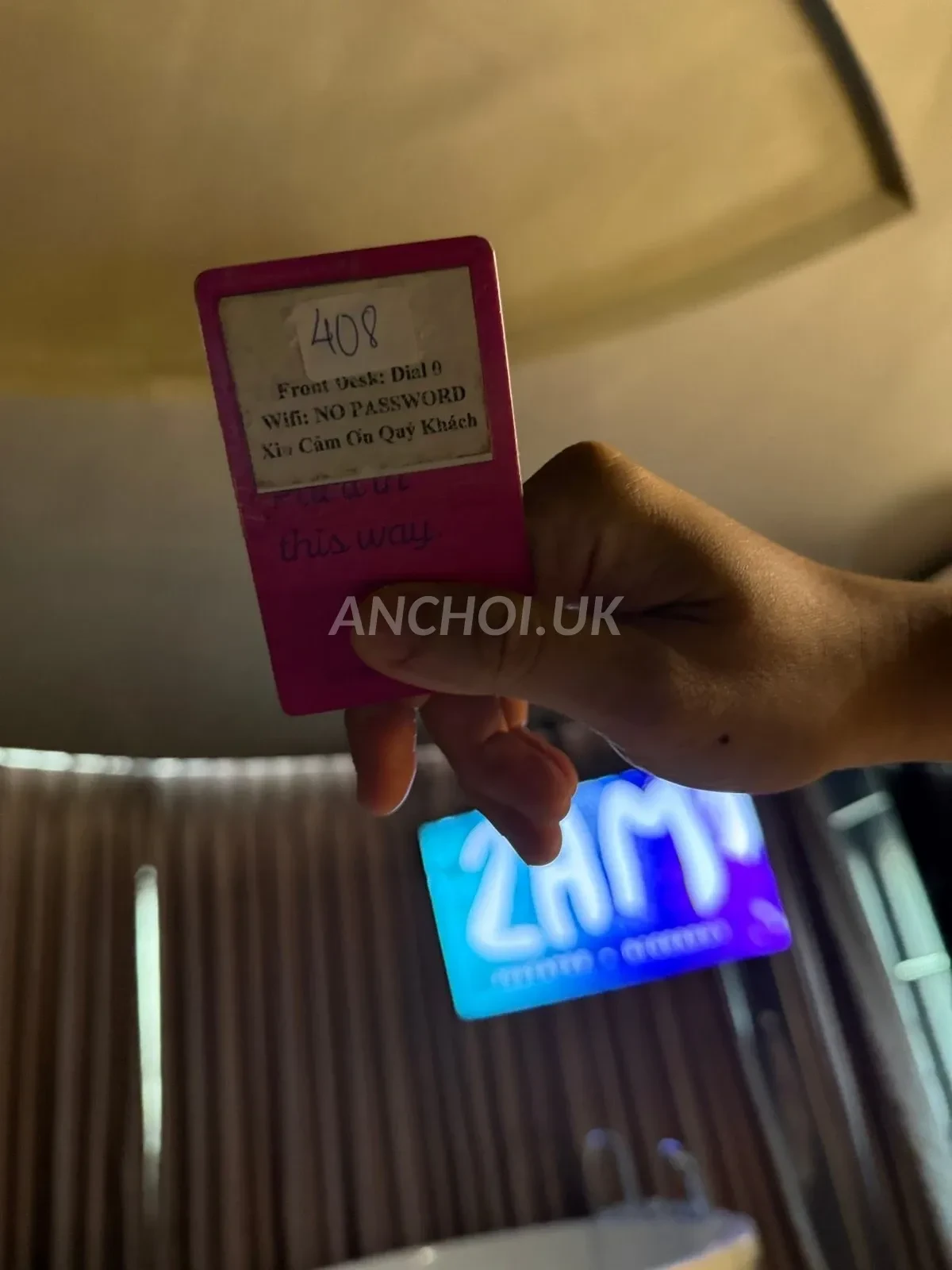 Ảnh checker Checker Lão Làng chụp khi gặp DUYÊN XINH - QUYẾN RŨ DÂM DỤC - CIA CỰC PHÊ (ảnh 4/4)