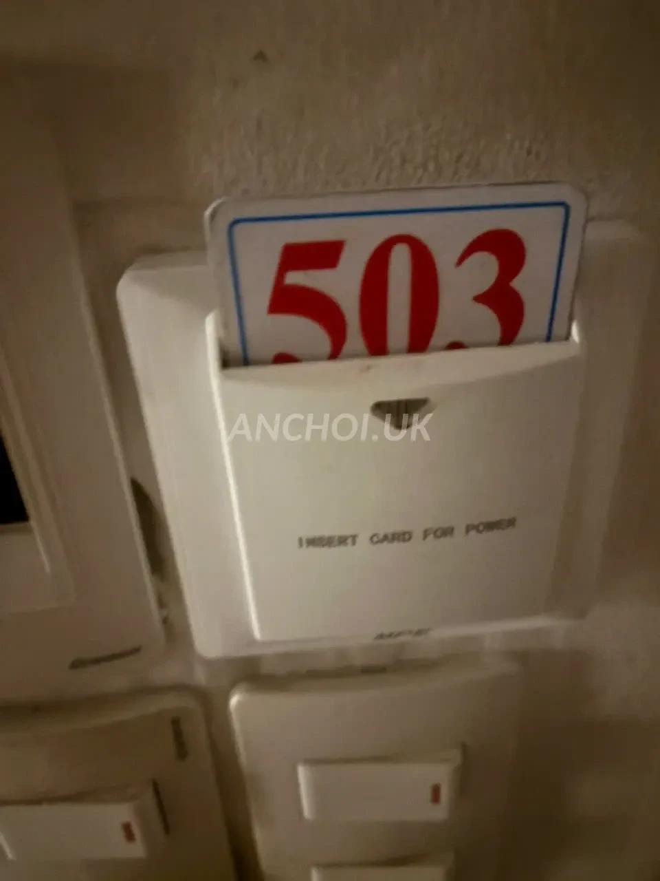 Ảnh checker Bumat chụp khi gặp HOT NGỌC TRINH DÁNG CAO DA TRẮNG ĐẸP, BÍM HỒNG ĐÊ MÊ (ảnh 1/5)
