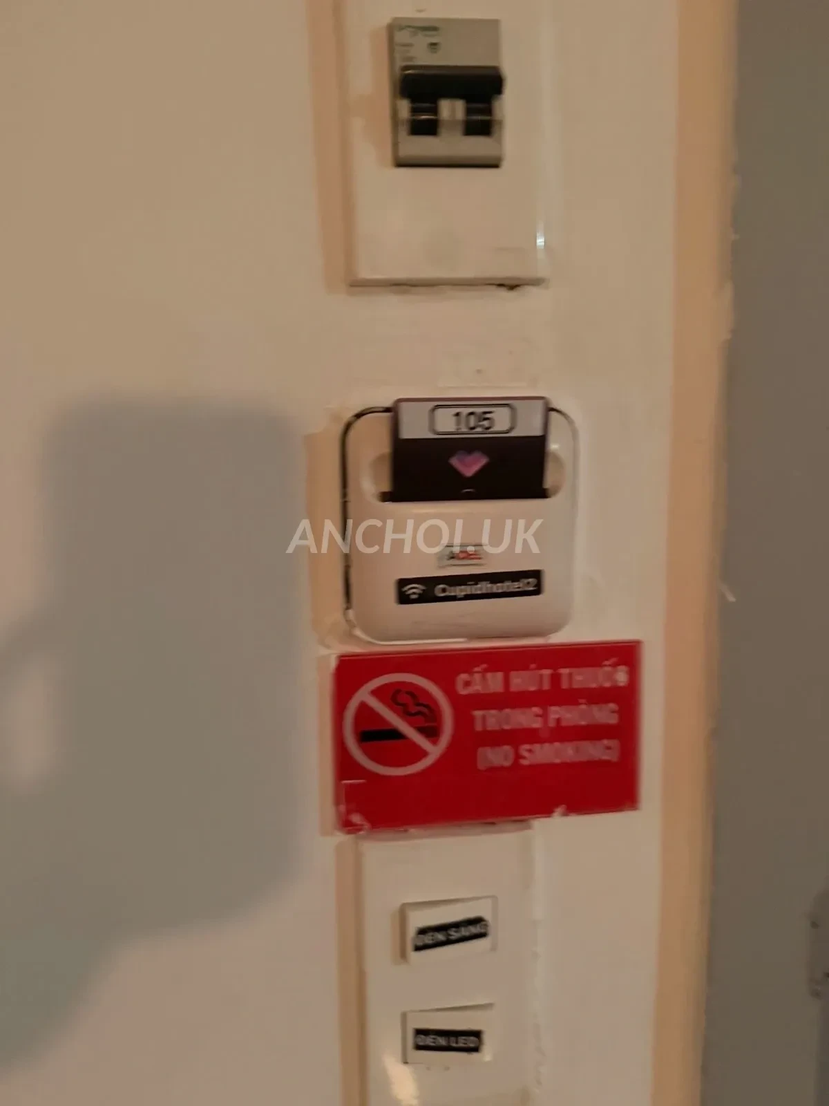 Ảnh checker Mê vú đẹp chụp khi gặp TIỂU VY - DÂM NỮ KHÔNG THỂ CHỐI TỪ (ảnh 2/4)
